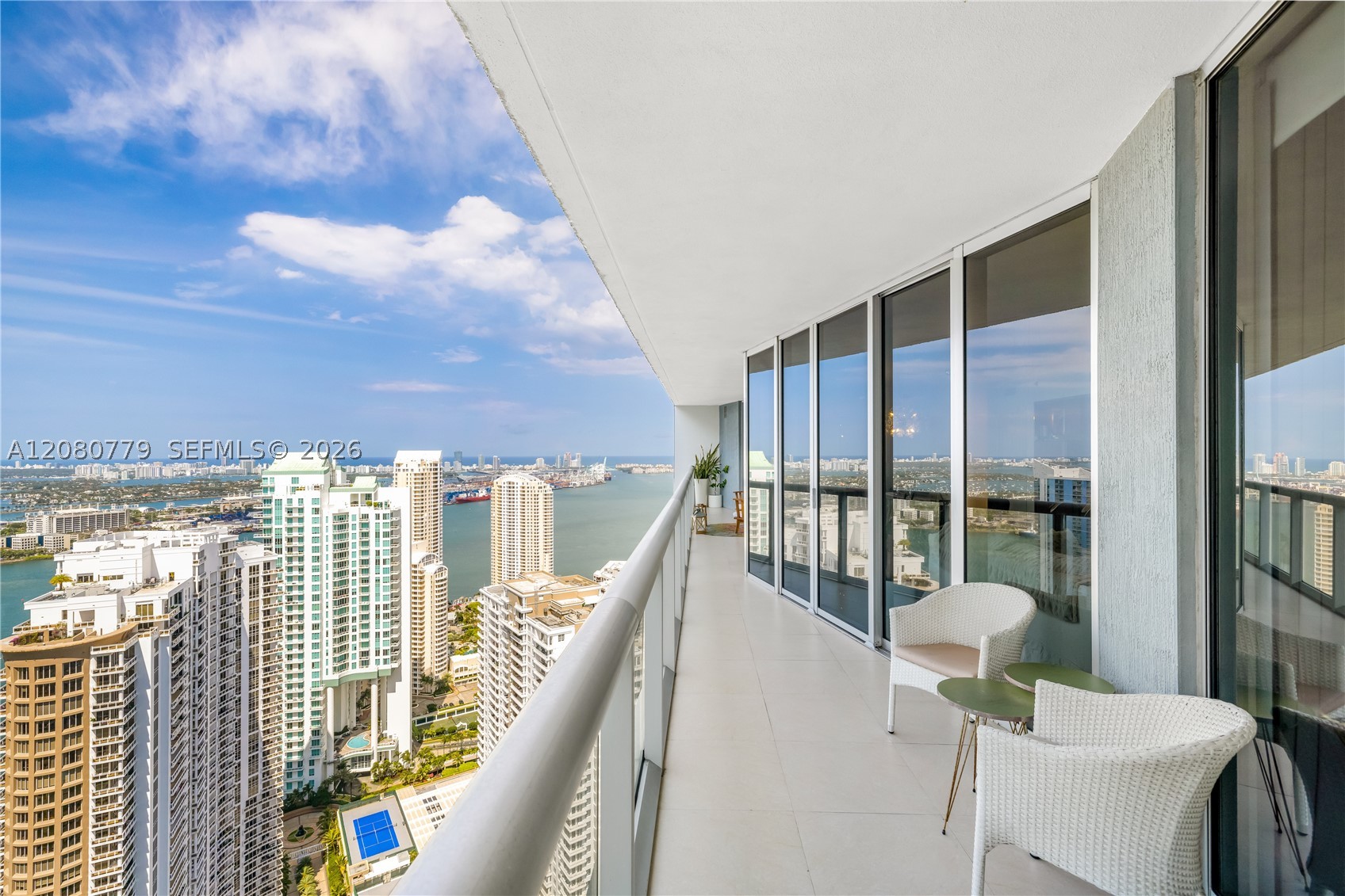 495 Brickell Ave #4704, Miami FL 33131