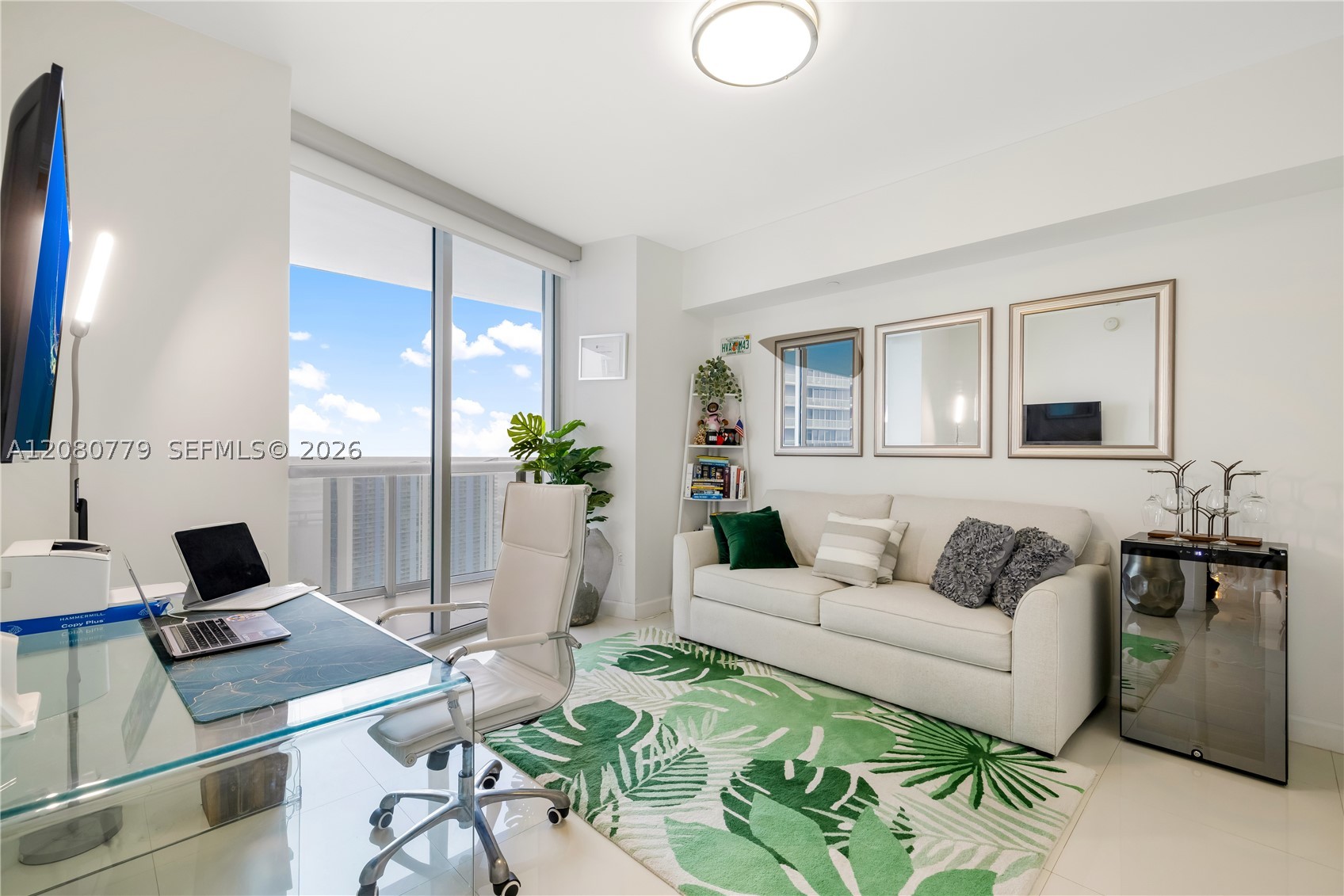 495 Brickell Ave #4704, Miami FL 33131