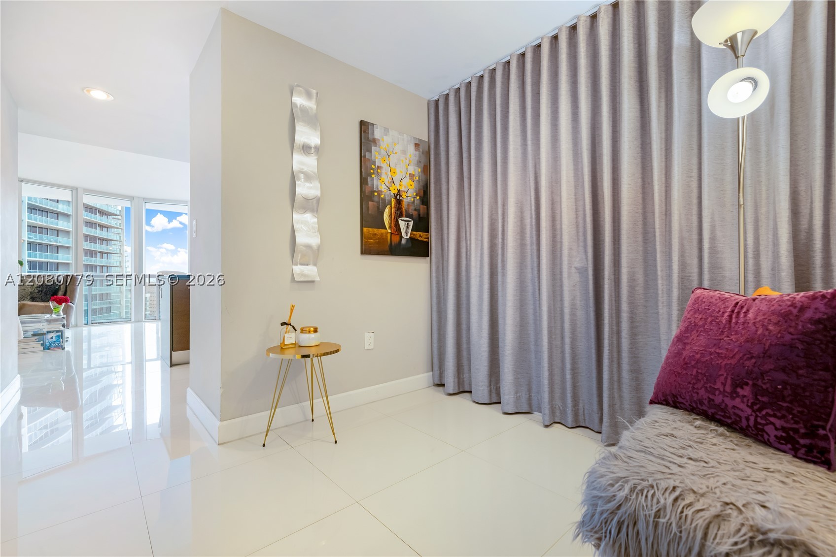 495 Brickell Ave #4704, Miami FL 33131