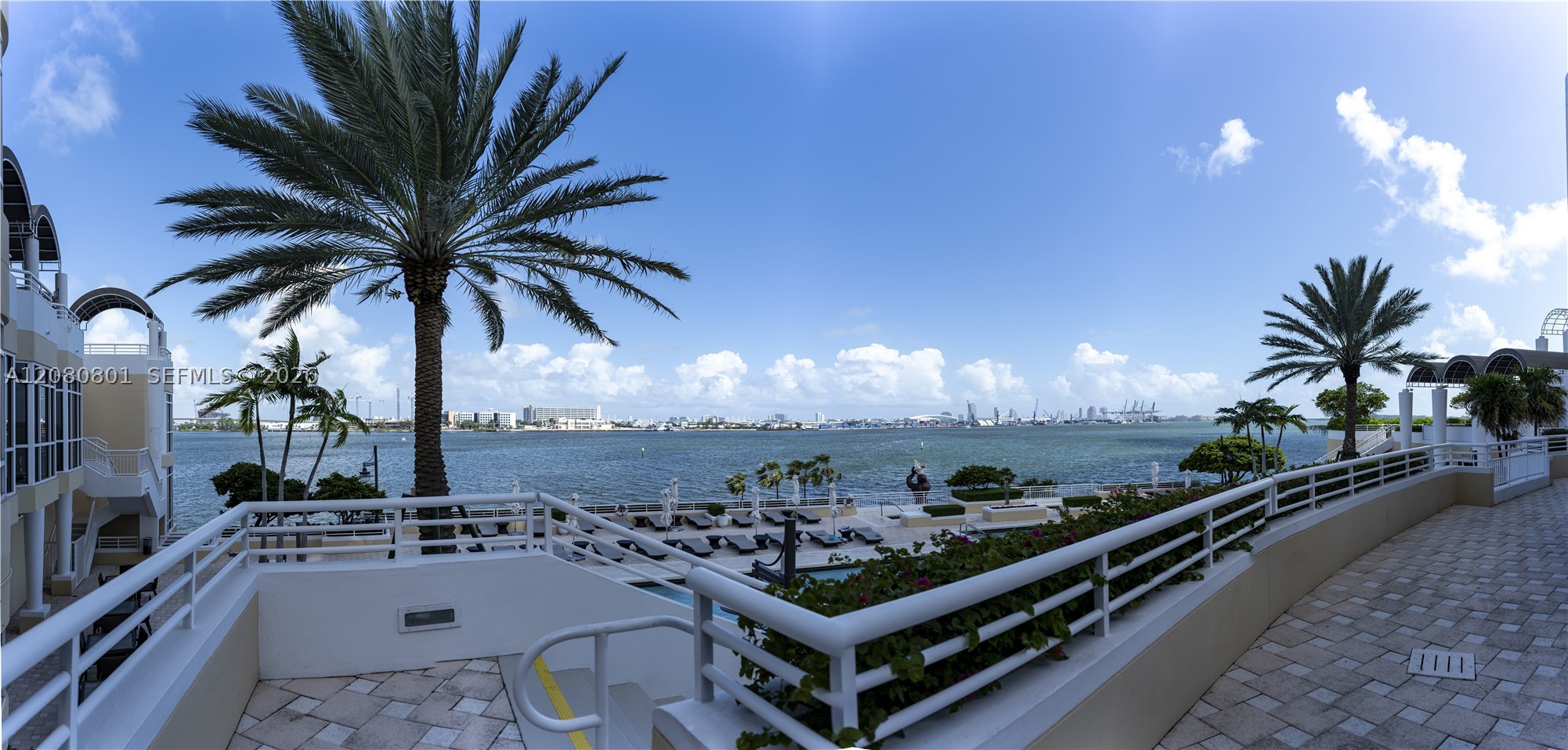 808 Brickell Key Dr #404, Miami FL 33131