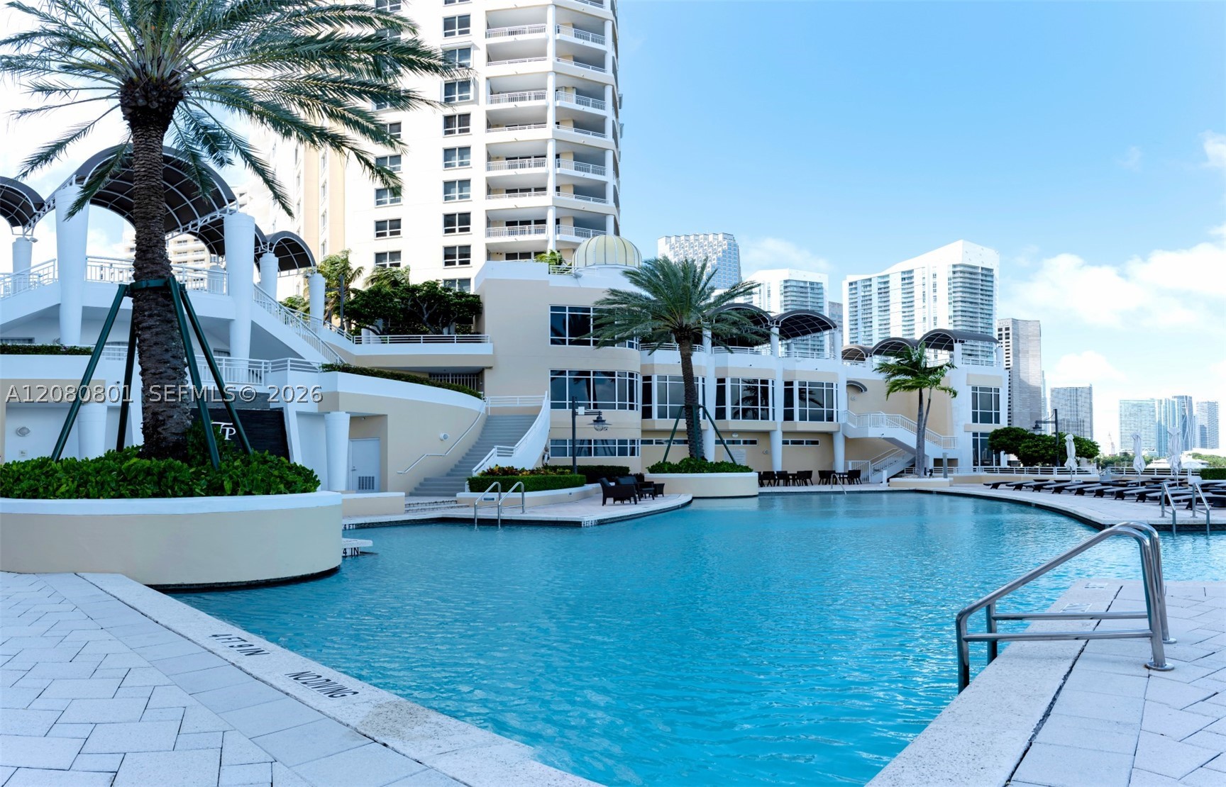 808 Brickell Key Dr #404, Miami FL 33131