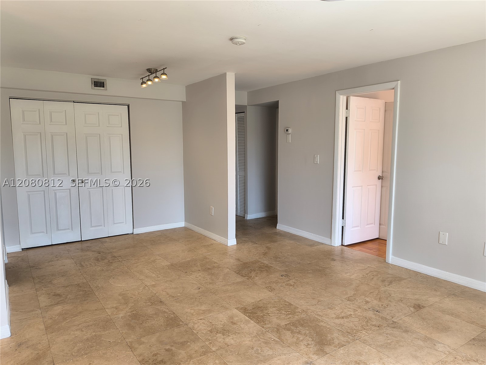 1740 NW N River Dr #120, Miami FL 33125