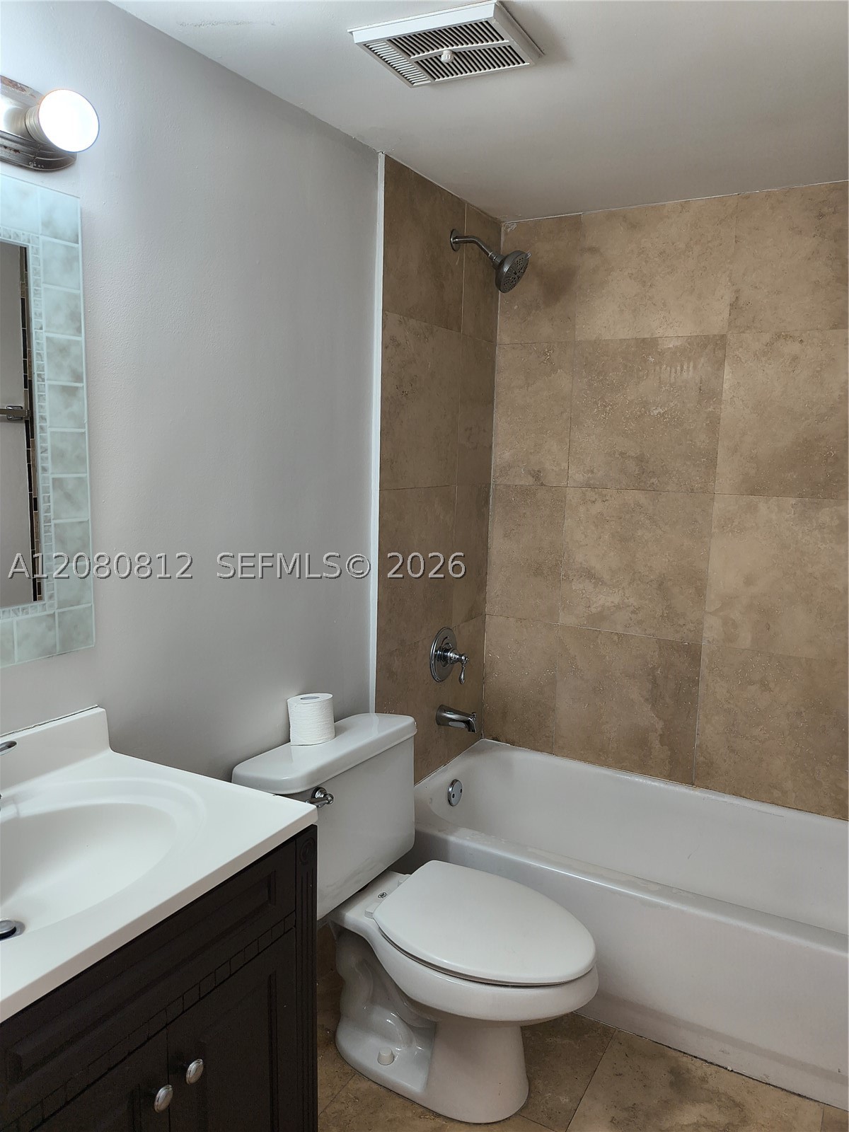 1740 NW N River Dr #120, Miami FL 33125