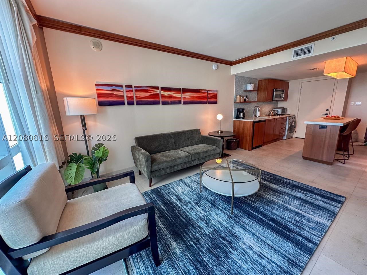 6801 Collins Ave #815 (door number), Miami Beach FL 33141
