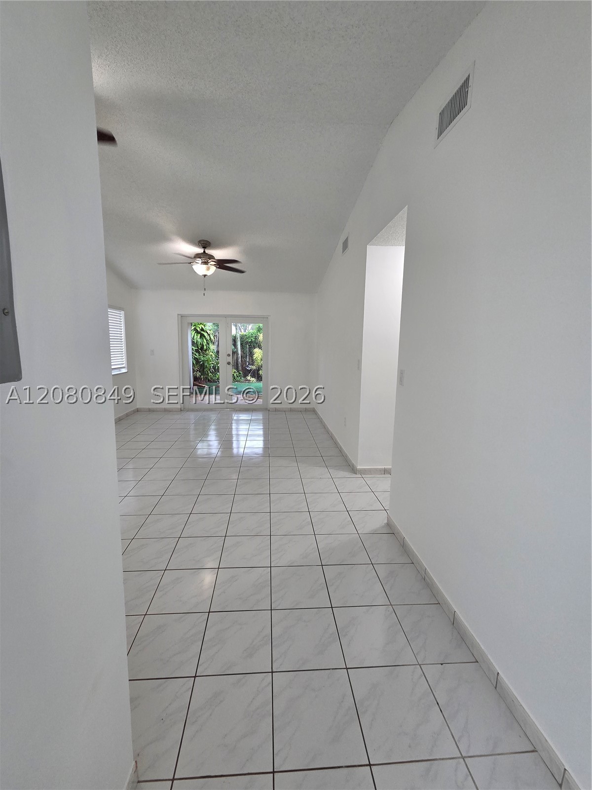 306 NW 114th Ave #3-101, Sweetwater FL 33172
