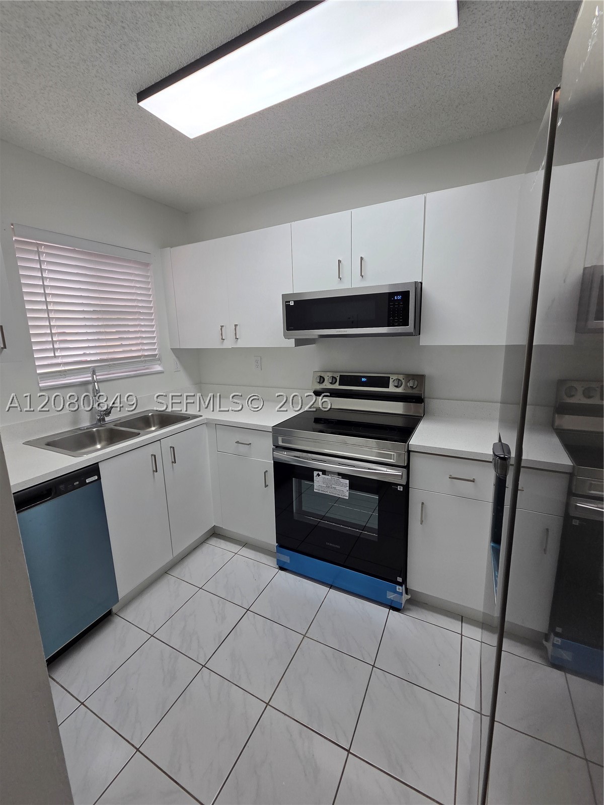 306 NW 114th Ave #3-101, Sweetwater FL 33172
