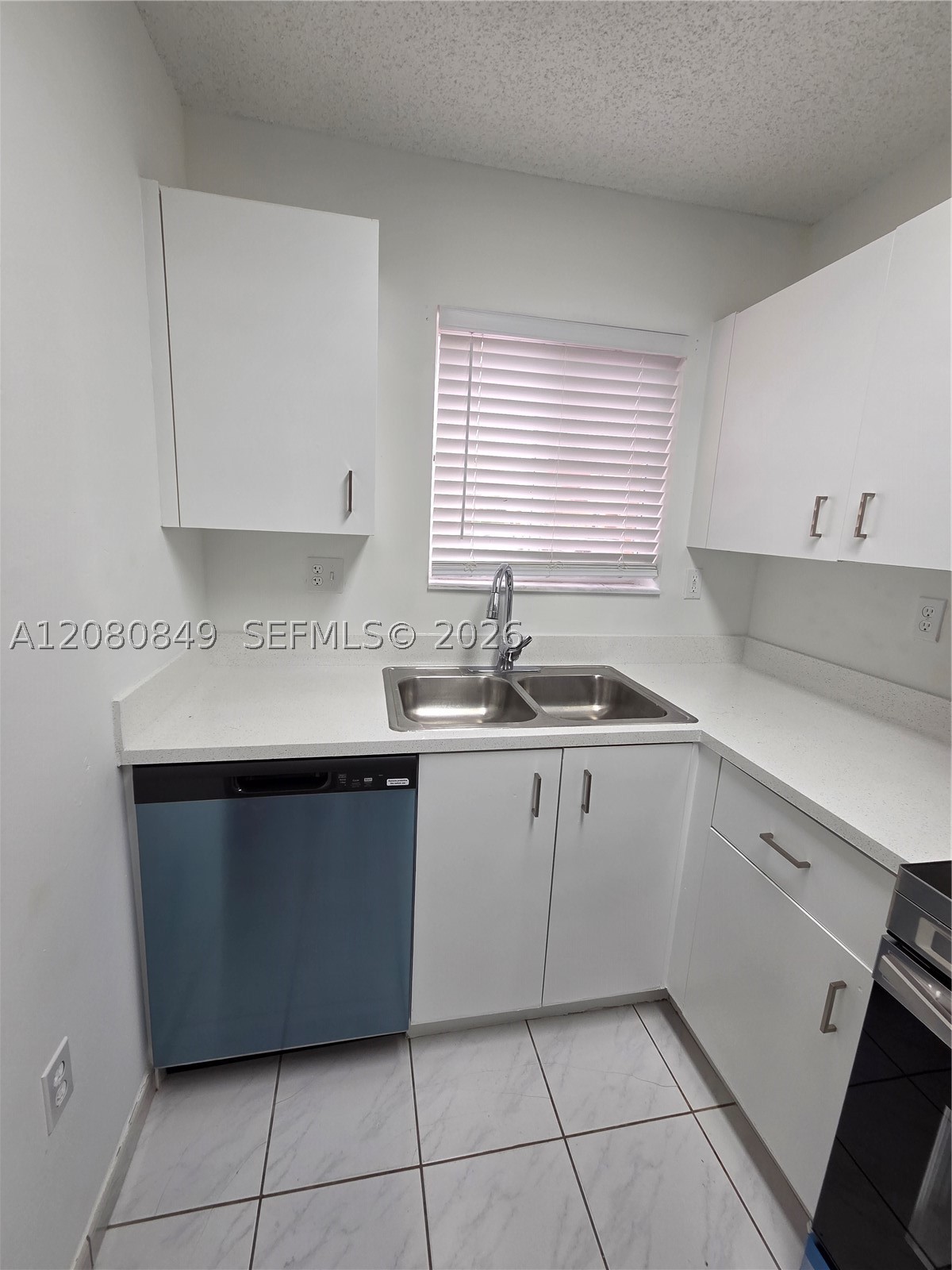 306 NW 114th Ave #3-101, Sweetwater FL 33172