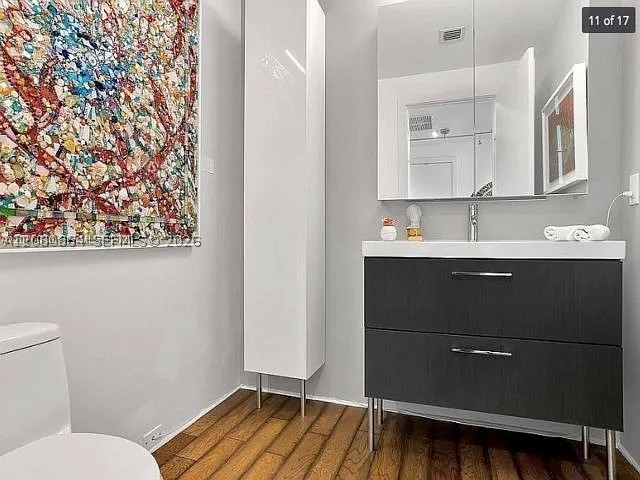 1050 Brickell Ave #208, Miami FL 33131