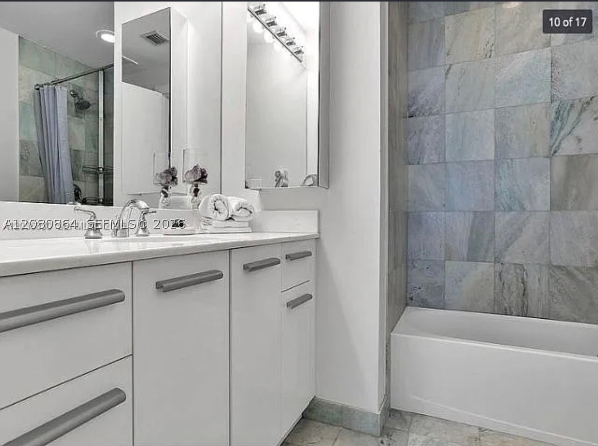 1050 Brickell Ave #208, Miami FL 33131