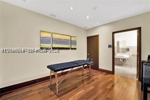 1050 Brickell Ave #208, Miami FL 33131