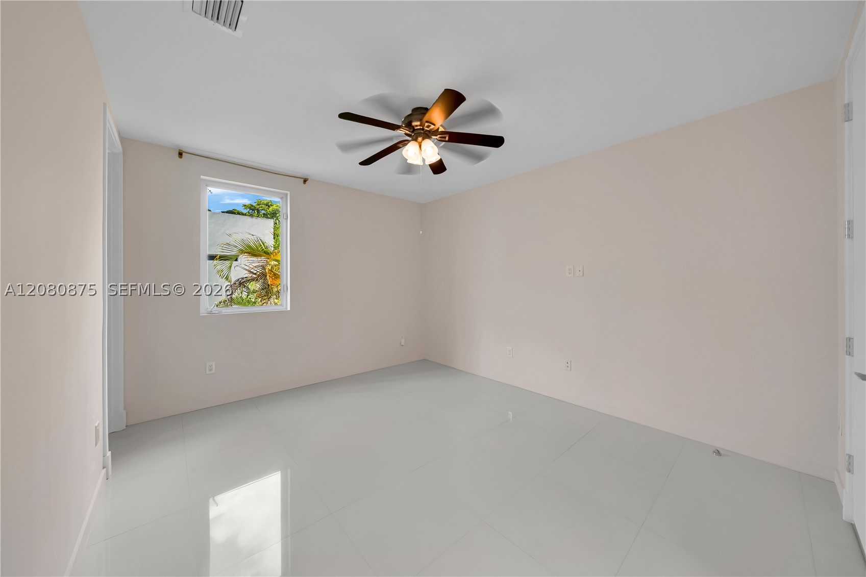 3253 Mcdonald St #3253, Miami FL 33133