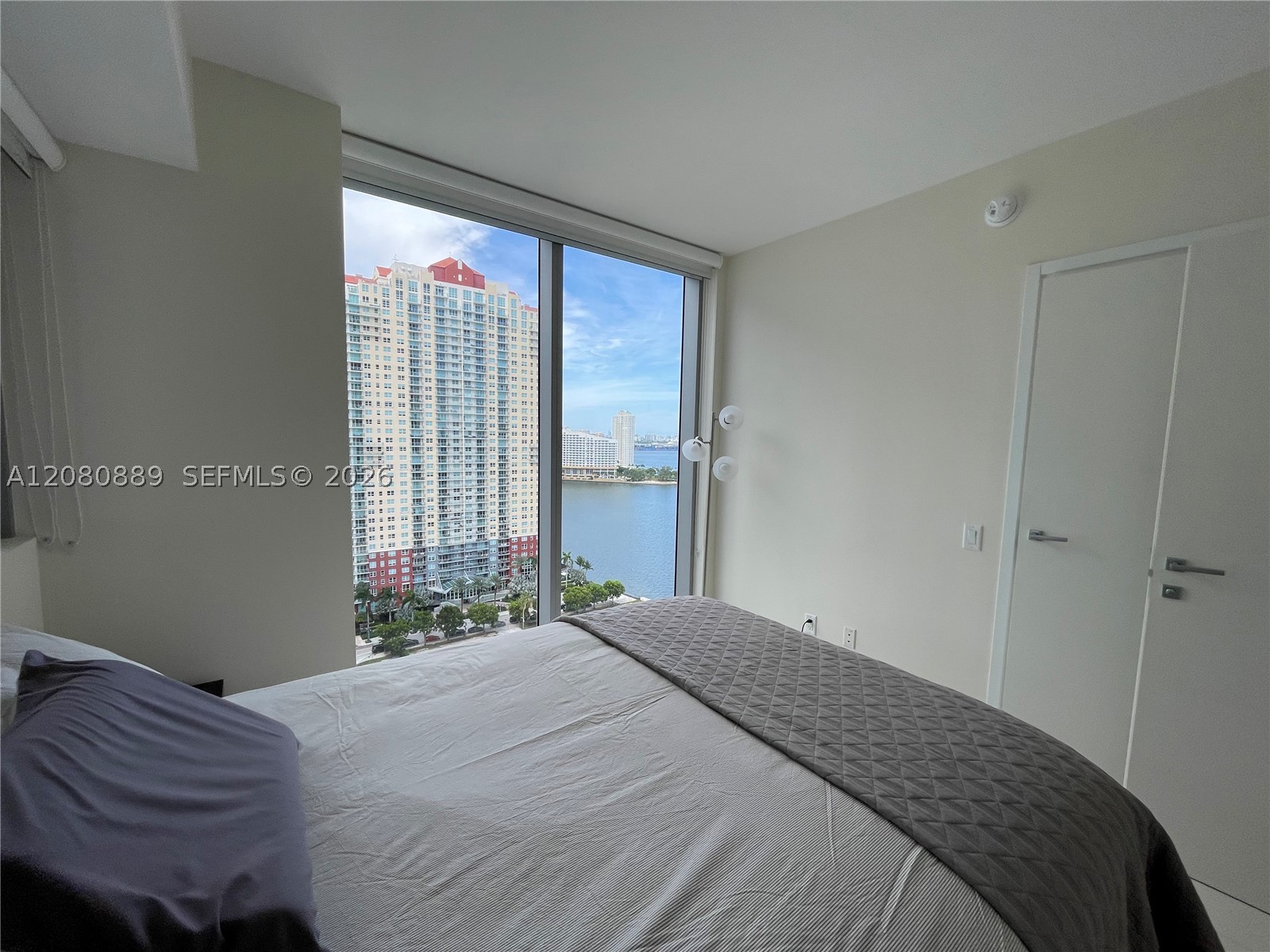 1300 Brickell Bay Dr #2010, Miami FL 33131