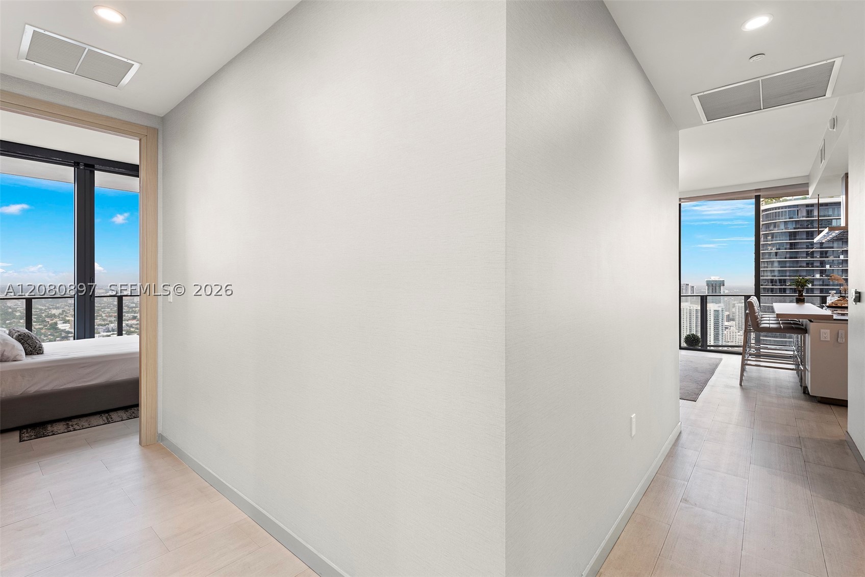 1000 Brickell Plz #PH5307, Miami FL 33131