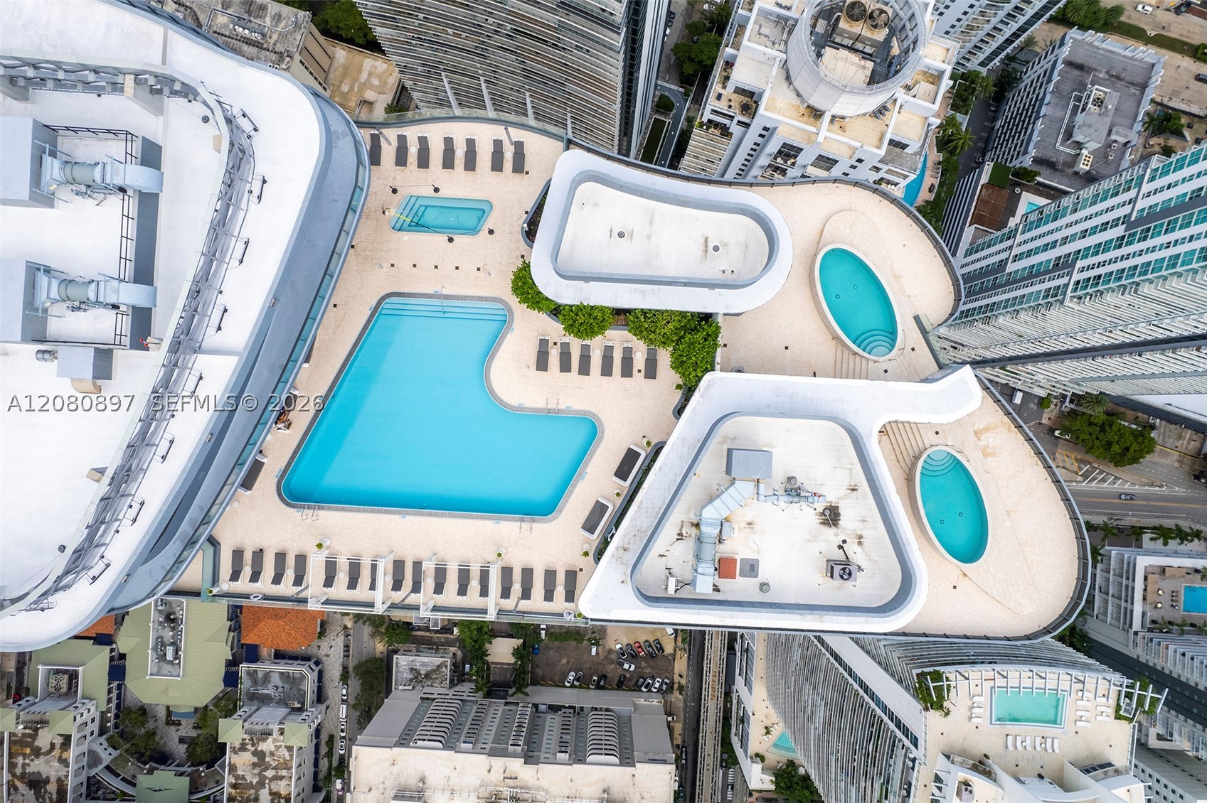 1000 Brickell Plz #PH5307, Miami FL 33131