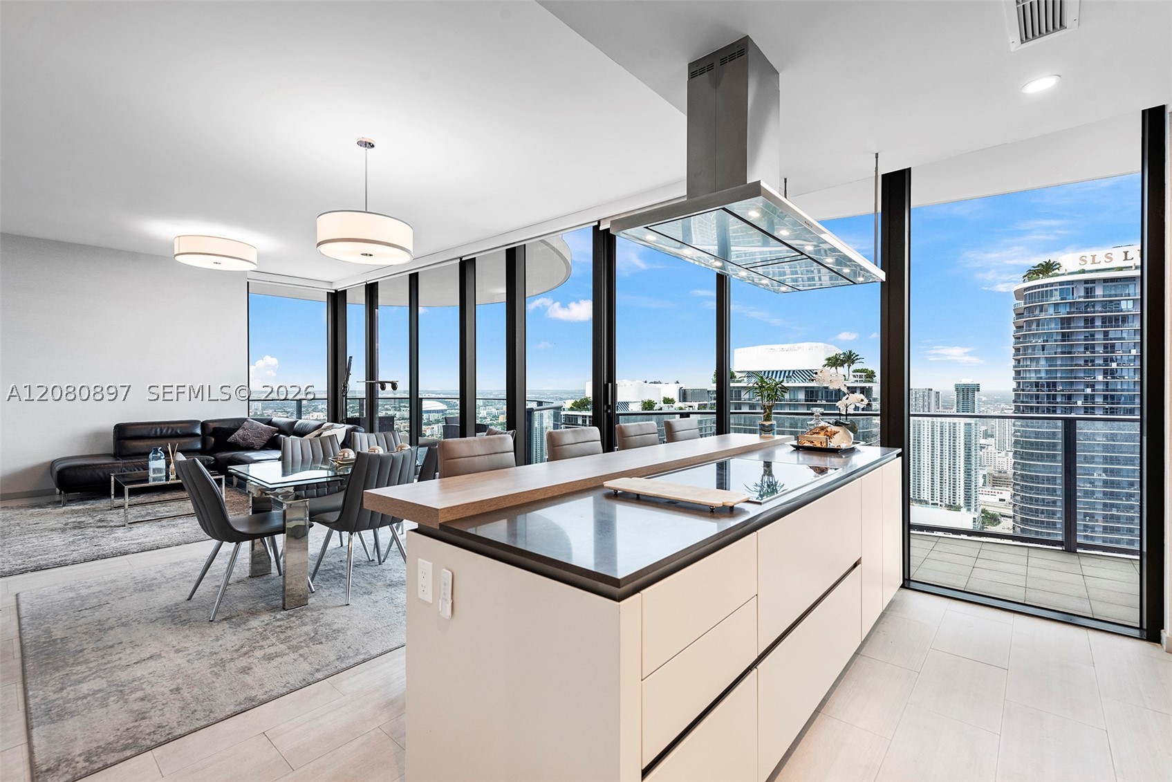 1000 Brickell Plz #PH5307, Miami FL 33131
