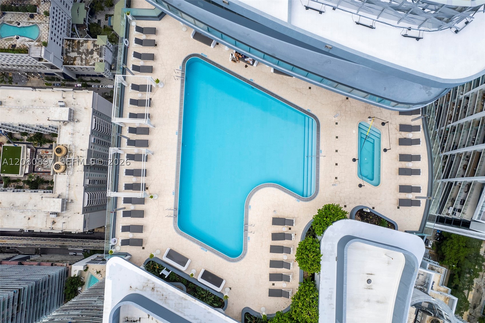 1000 Brickell Plz #PH5307, Miami FL 33131