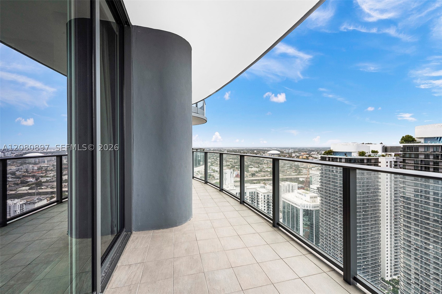 1000 Brickell Plz #PH5307, Miami FL 33131