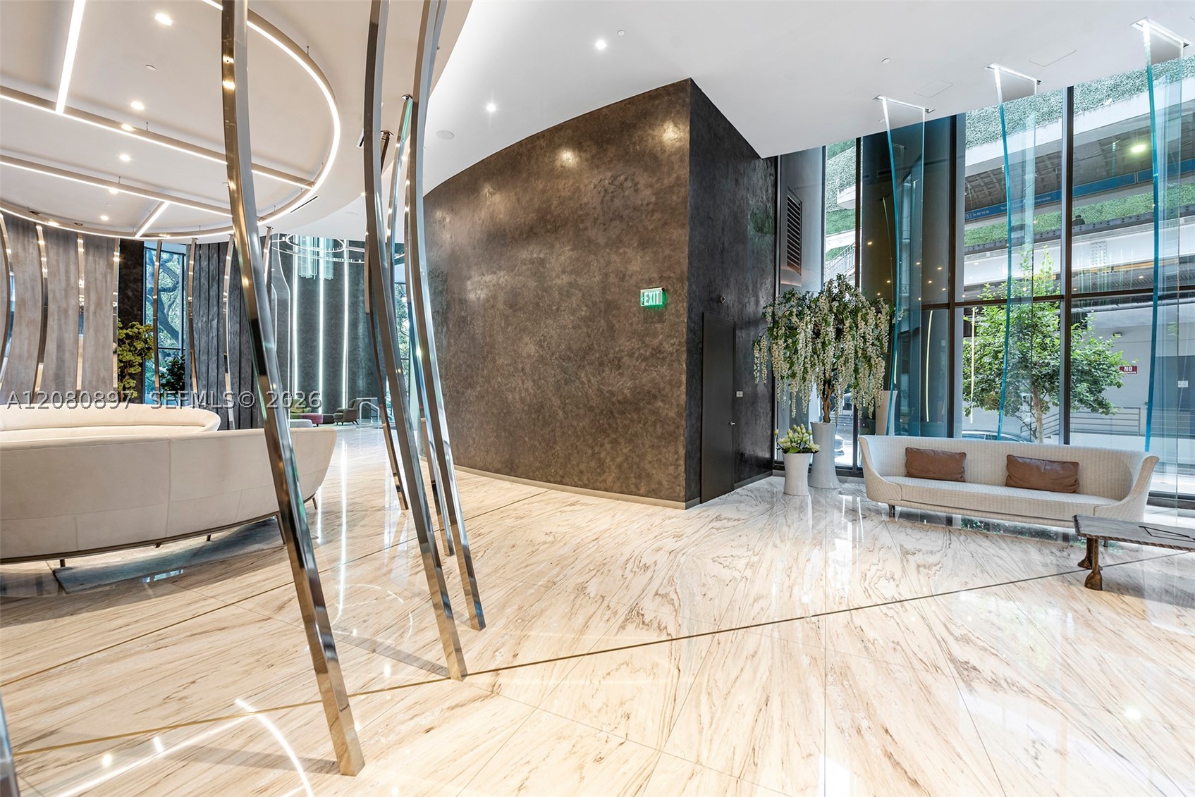 1000 Brickell Plz #PH5307, Miami FL 33131