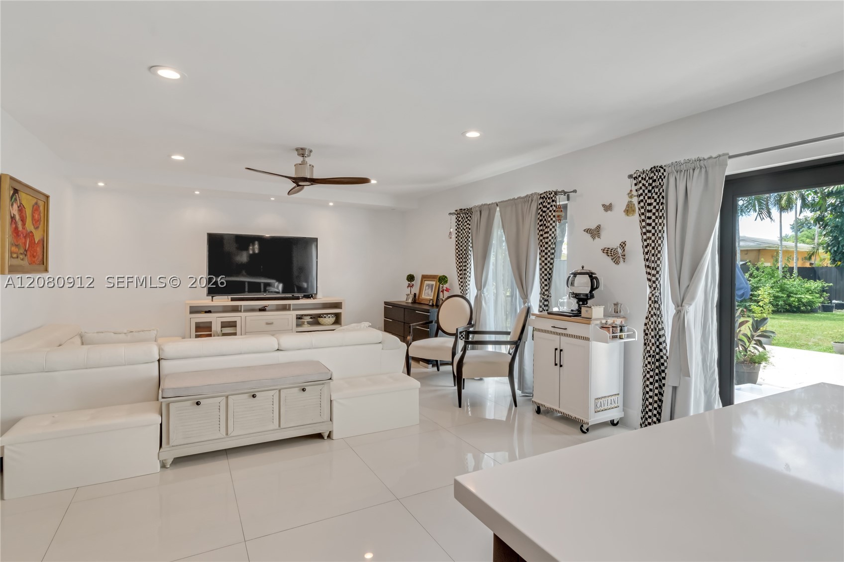 6353 SW 29th St #0, Miami FL 33155