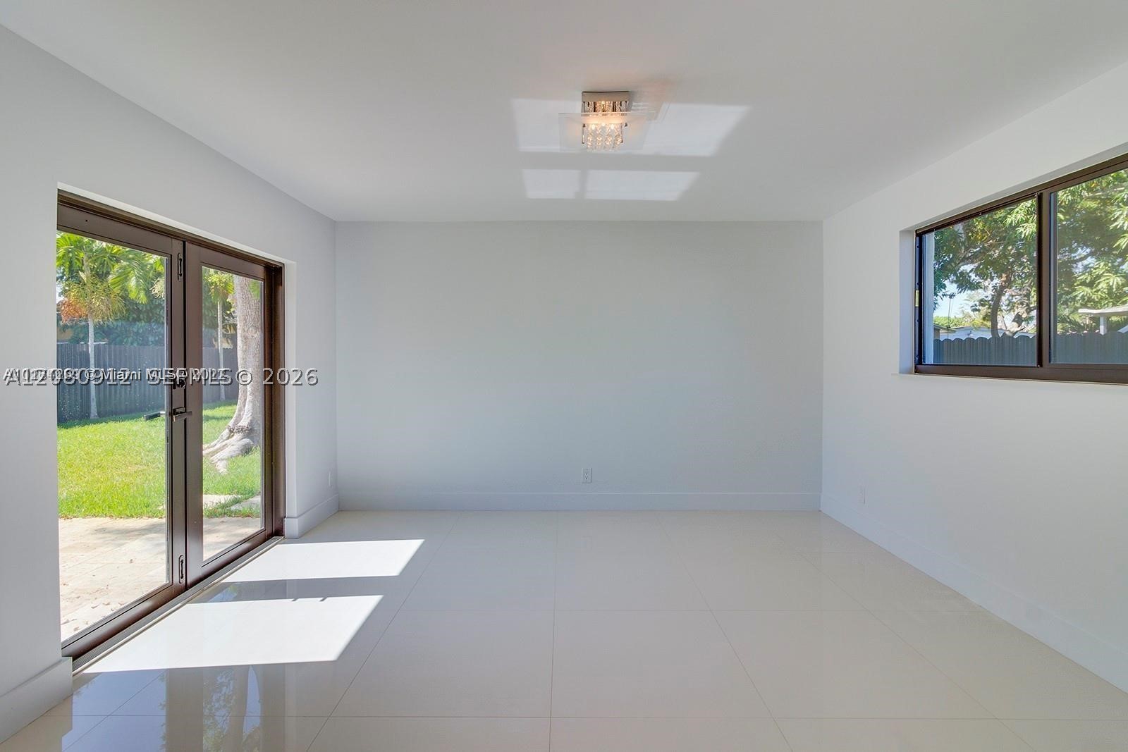 6353 SW 29th St #0, Miami FL 33155