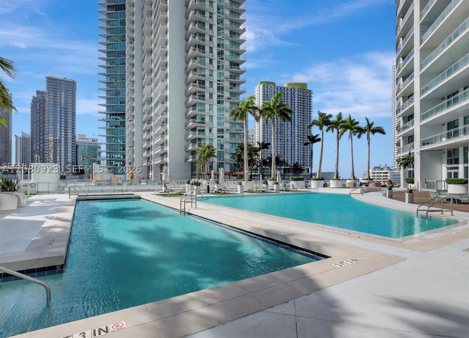 90 SW 3rd St #2210, Miami FL 33130