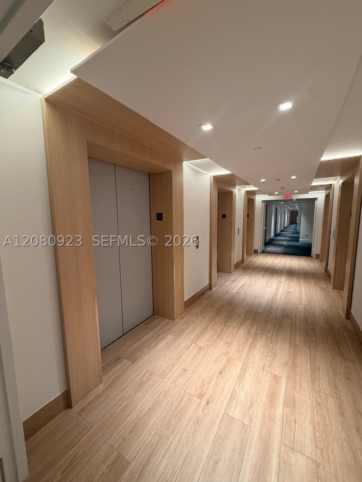 90 SW 3rd St #2210, Miami FL 33130