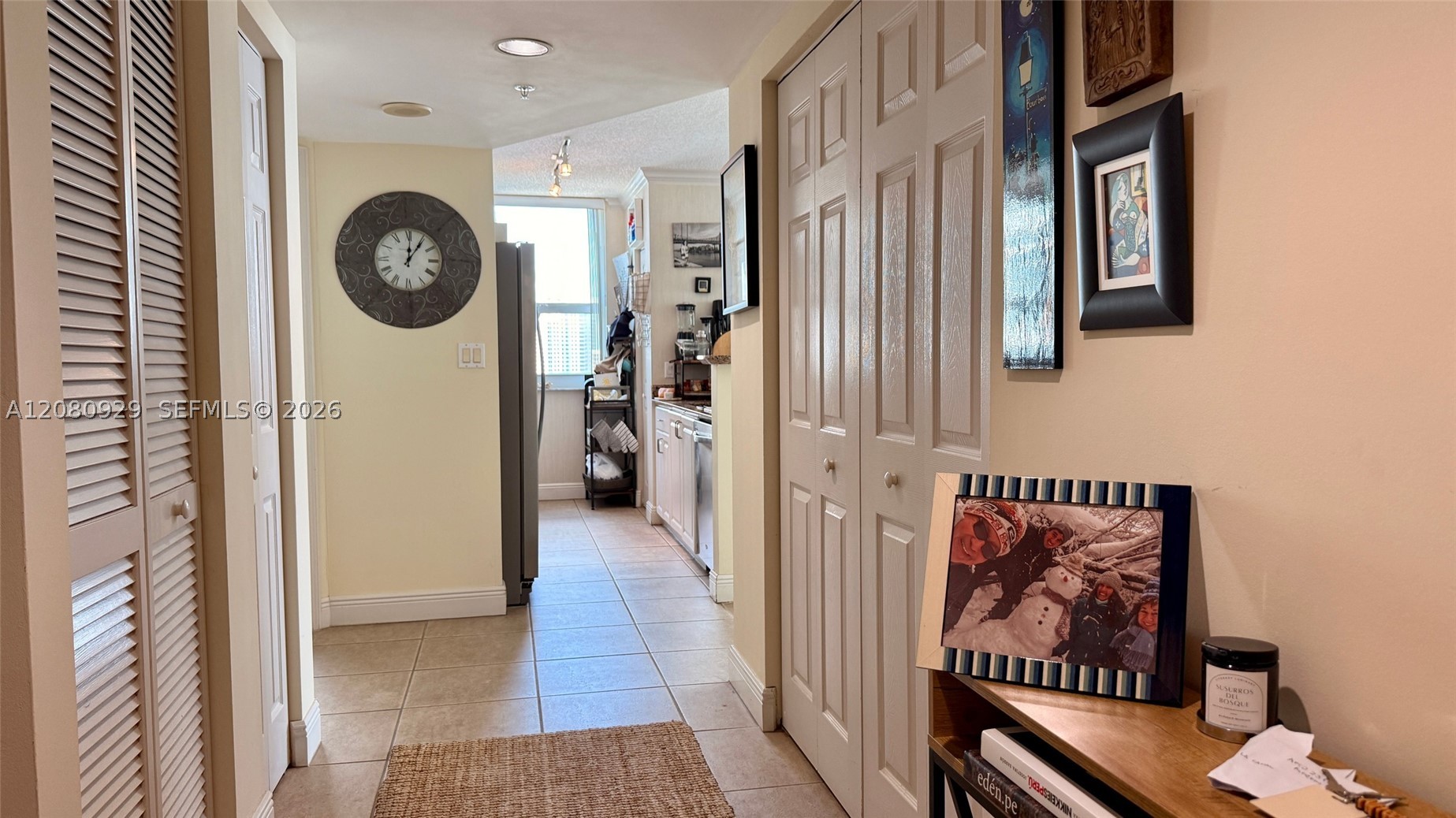 1155 Brickell Bay Dr #2310, Miami FL 33131