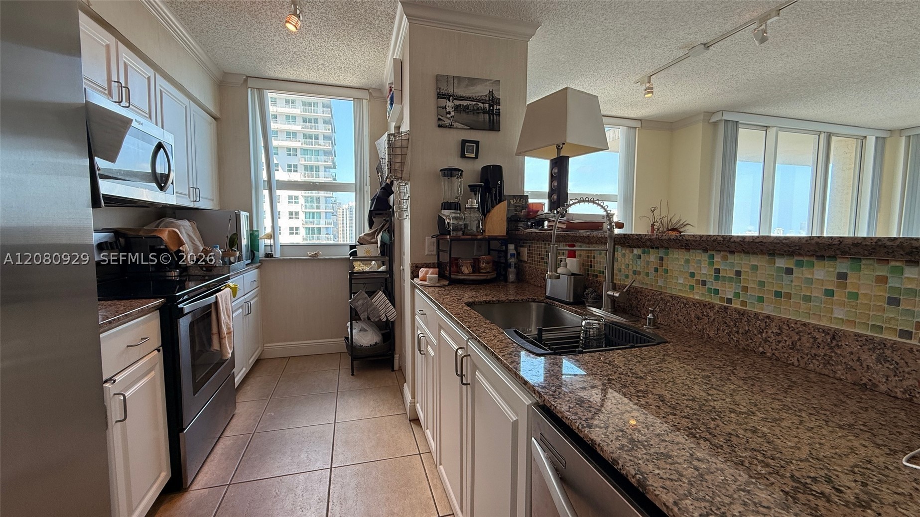 1155 Brickell Bay Dr #2310, Miami FL 33131