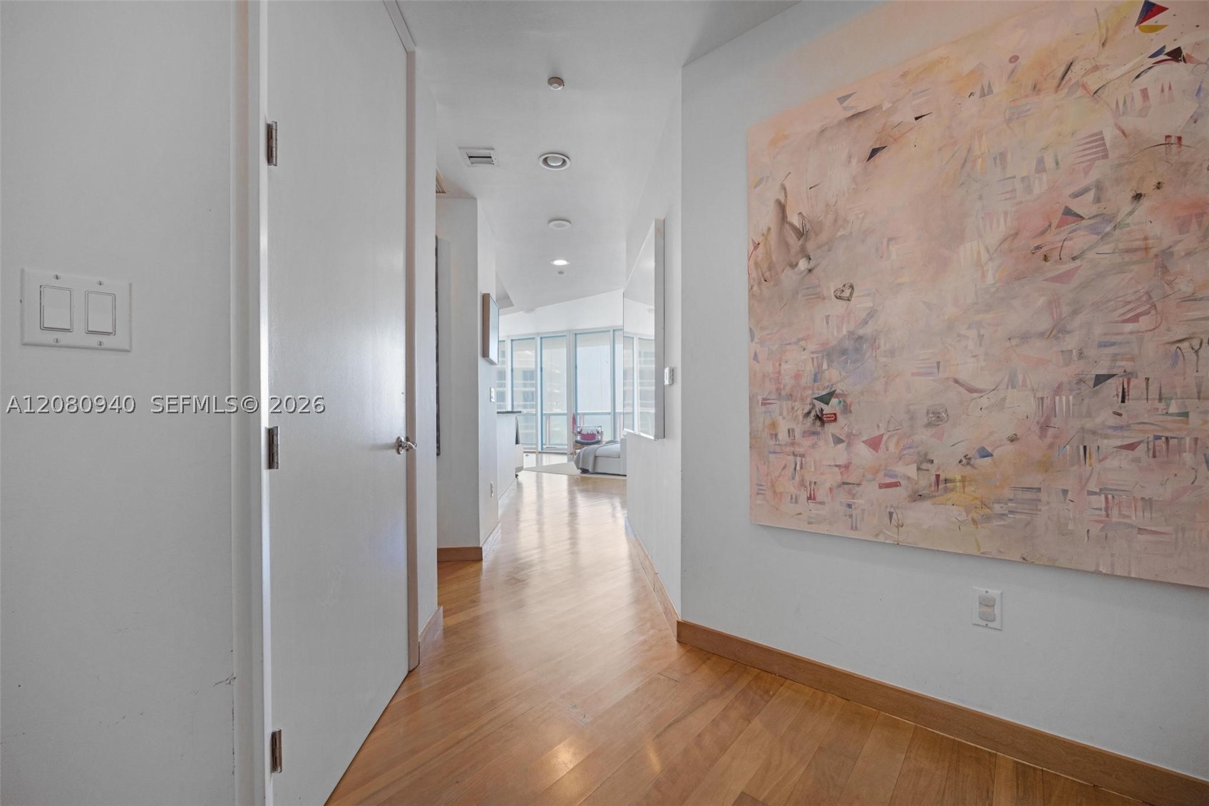 100 S Pointe Dr #1709, Miami Beach FL 33139