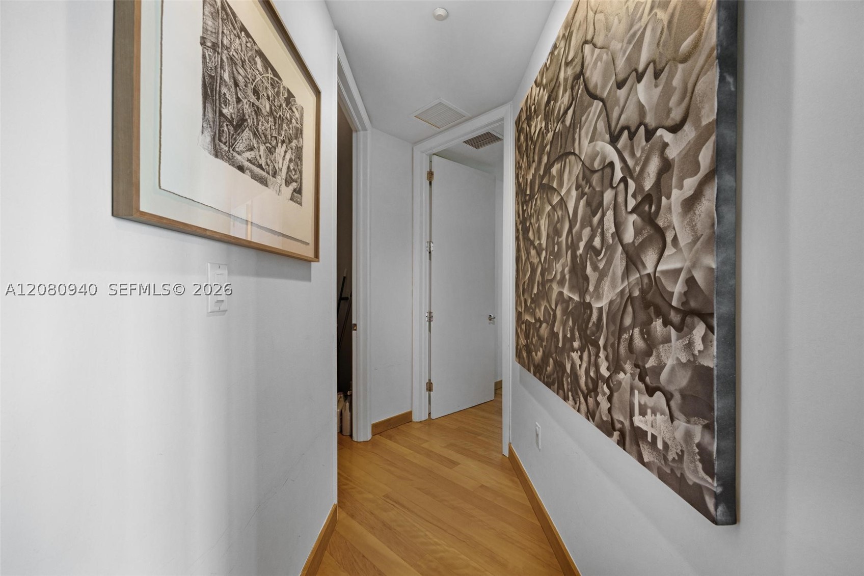 100 S Pointe Dr #1709, Miami Beach FL 33139
