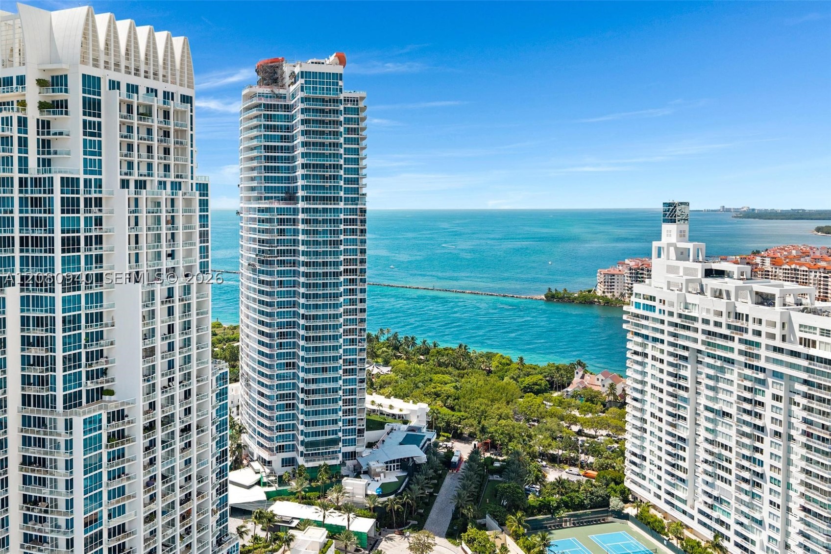 100 S Pointe Dr #1709, Miami Beach FL 33139