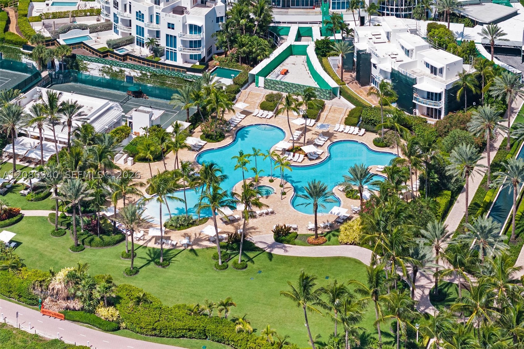 100 S Pointe Dr #1709, Miami Beach FL 33139