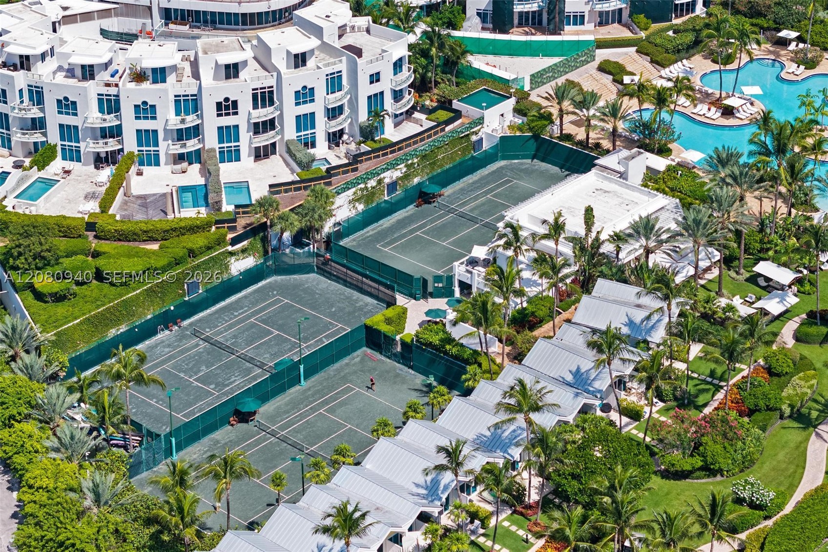 100 S Pointe Dr #1709, Miami Beach FL 33139
