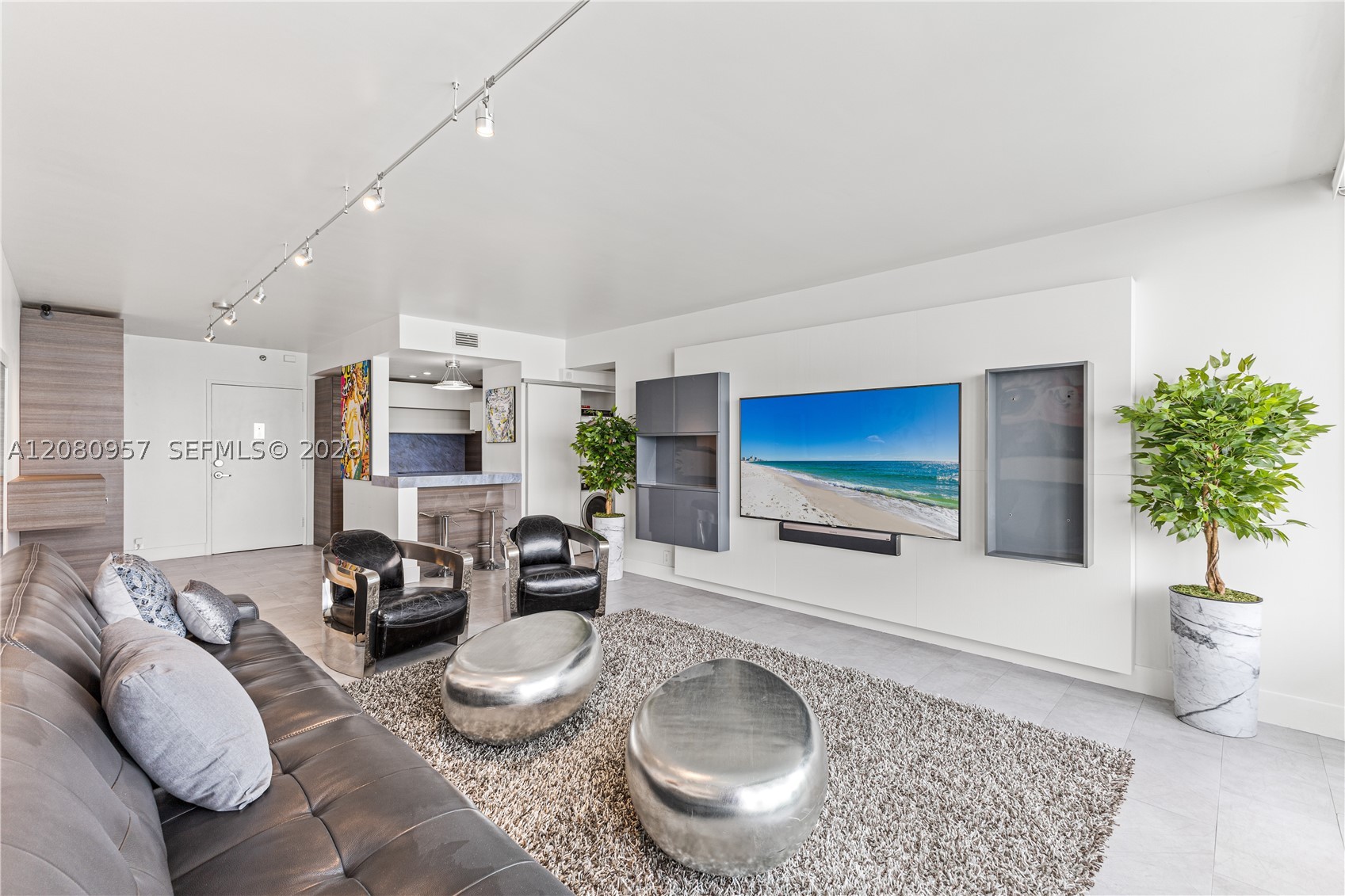 1000 West Ave #1518, Miami Beach FL 33139