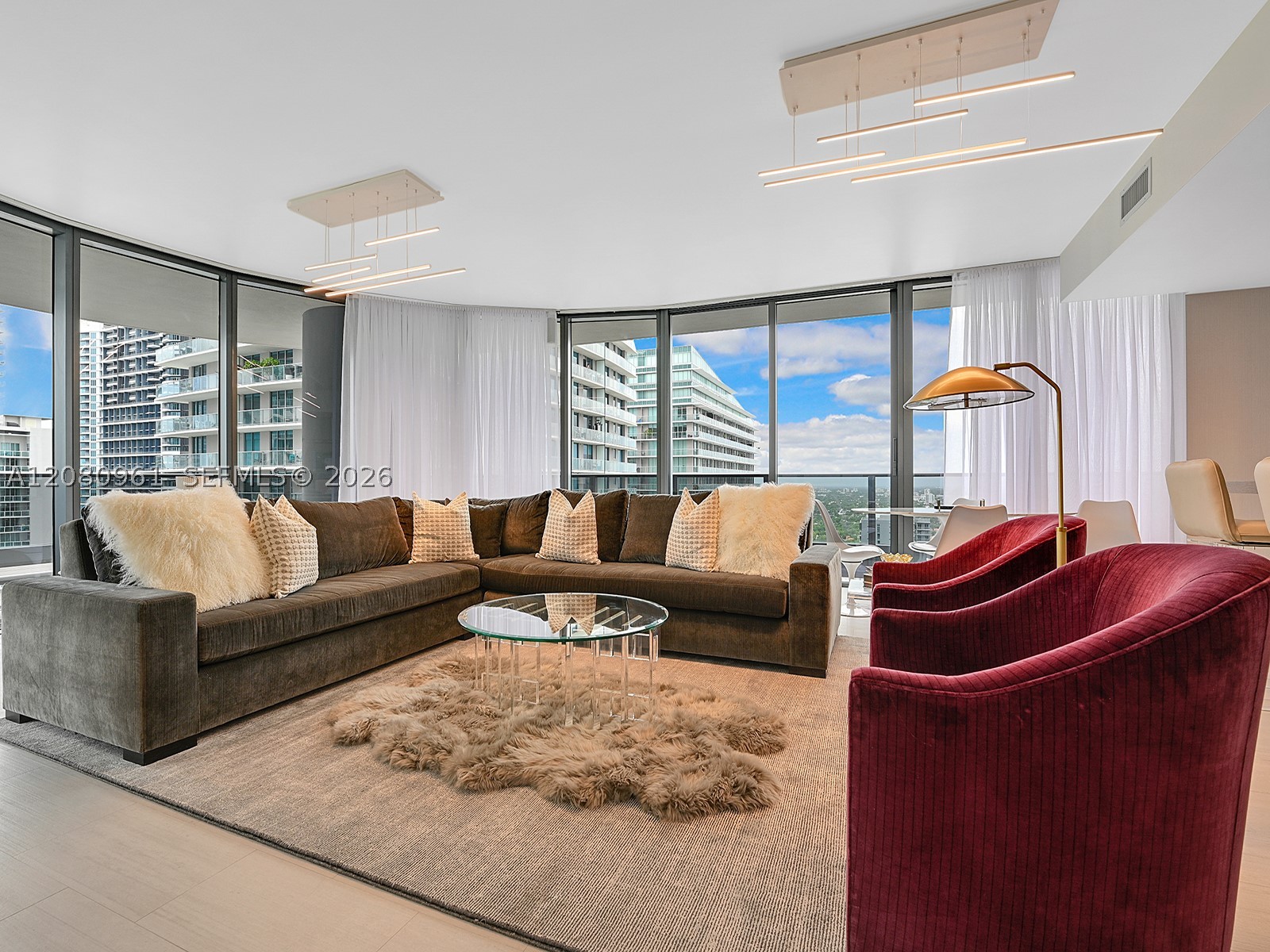 1000 Brickell Plz #3402, Miami FL 33131