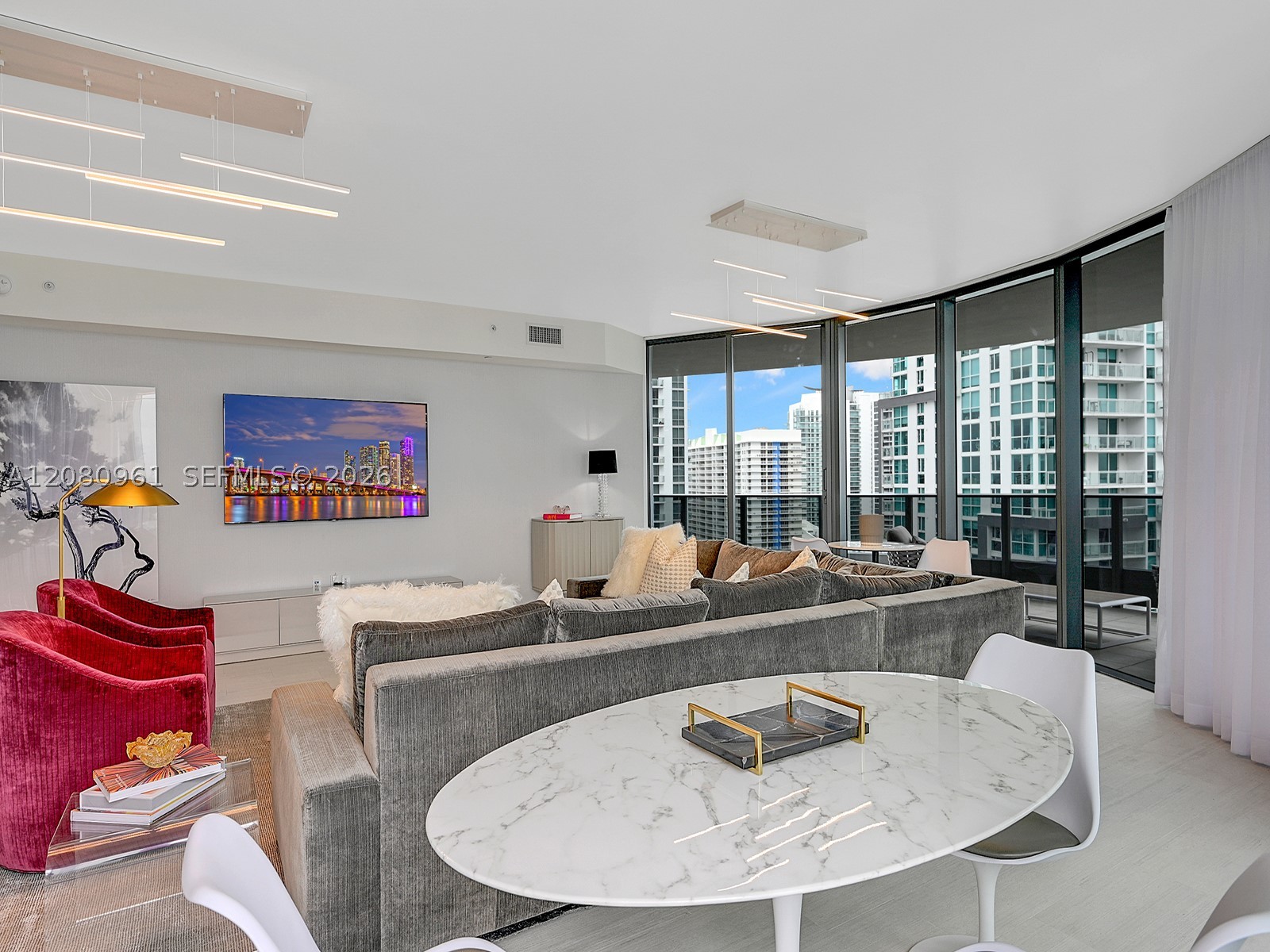 1000 Brickell Plz #3402, Miami FL 33131