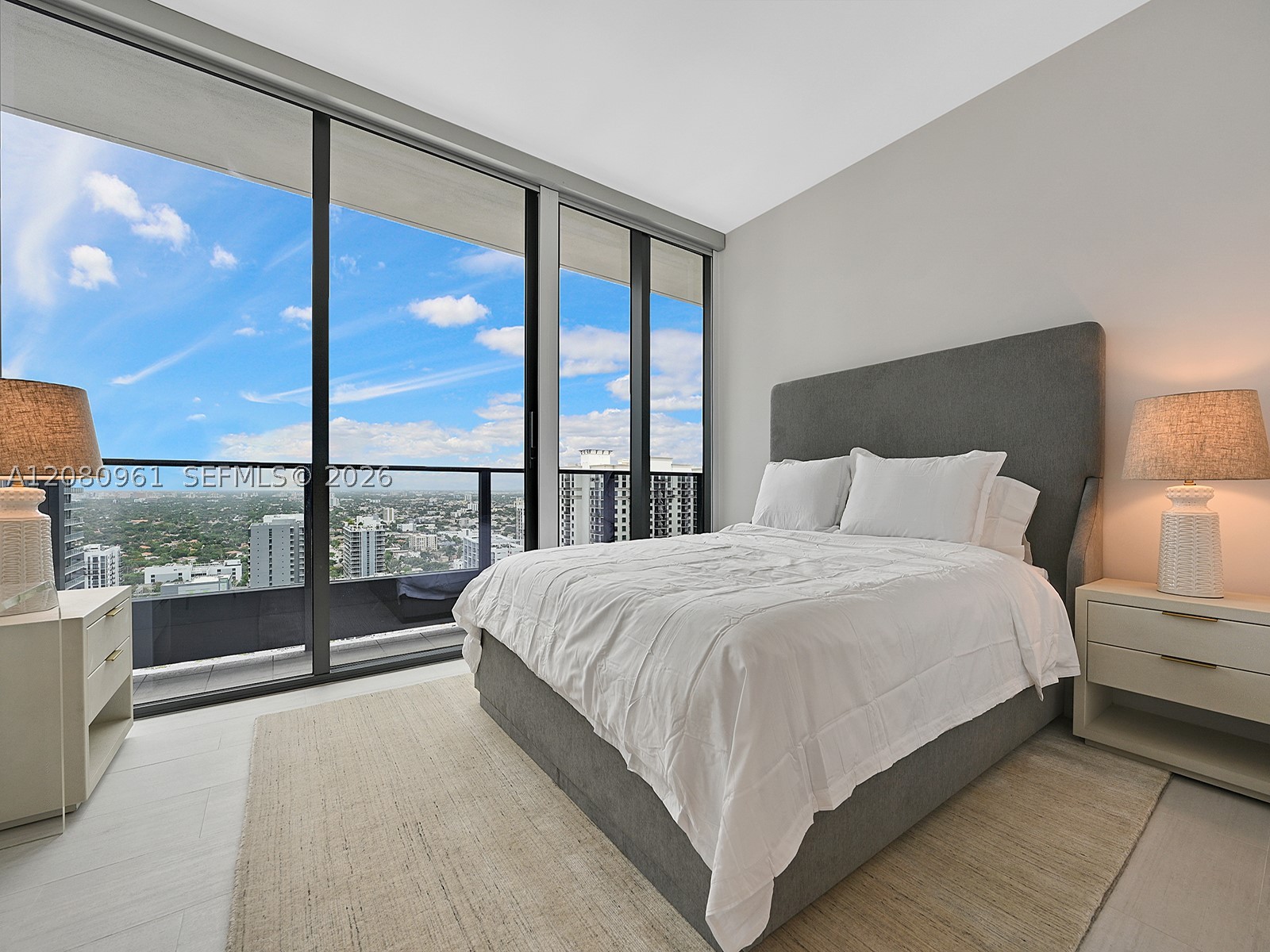 1000 Brickell Plz #3402, Miami FL 33131