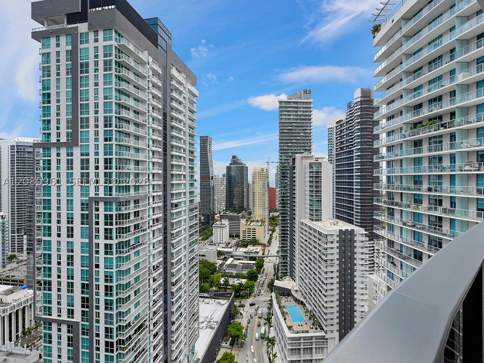 1000 Brickell Plz #3402, Miami FL 33131