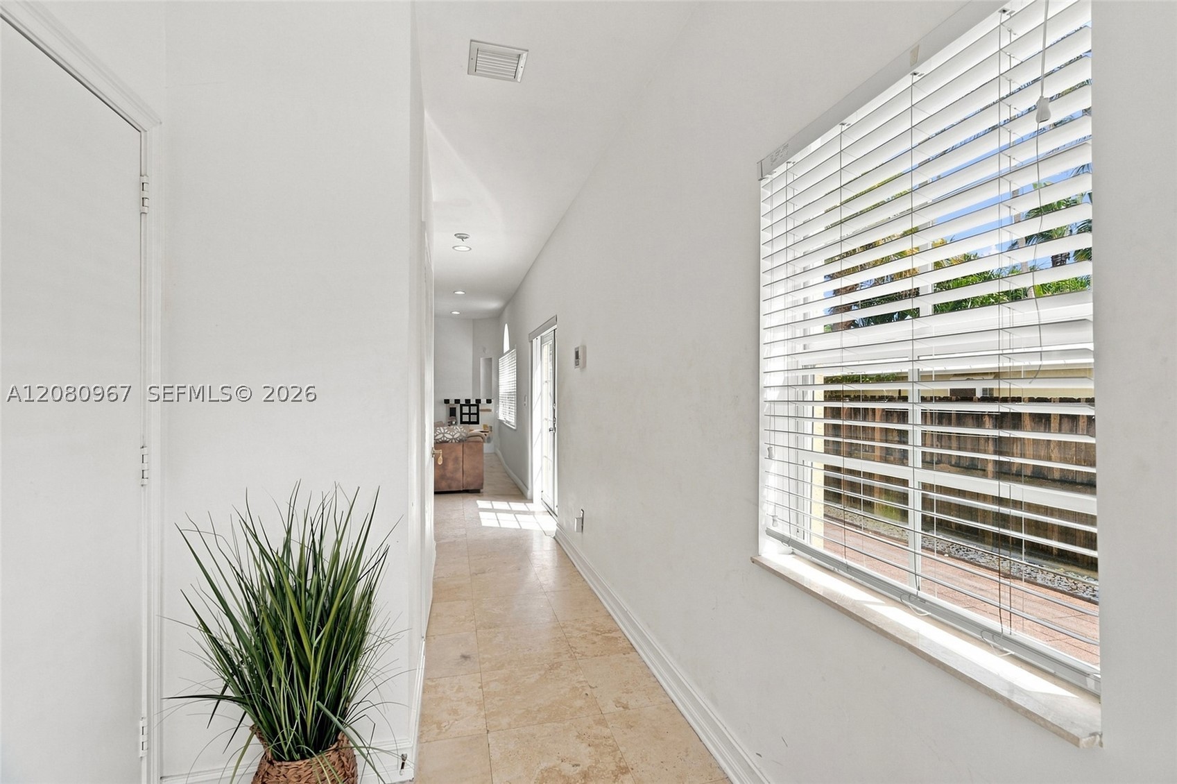 913 SW 8th St #2, Fort Lauderdale FL 33315