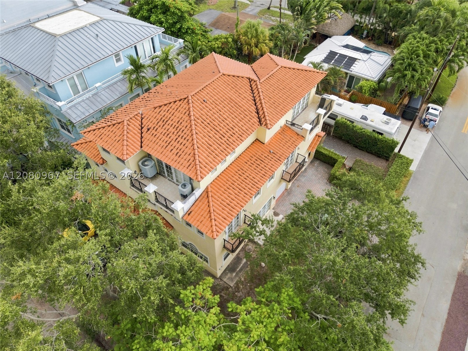 913 SW 8th St #2, Fort Lauderdale FL 33315