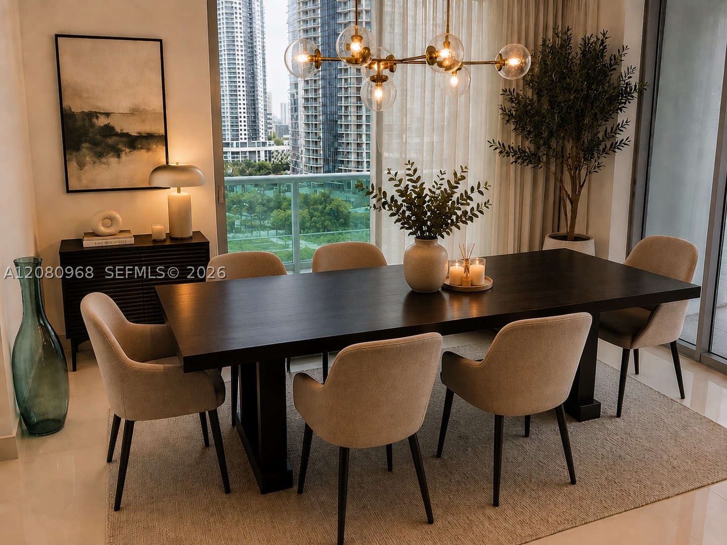 900 Biscayne Blvd #2112, Miami FL 33132