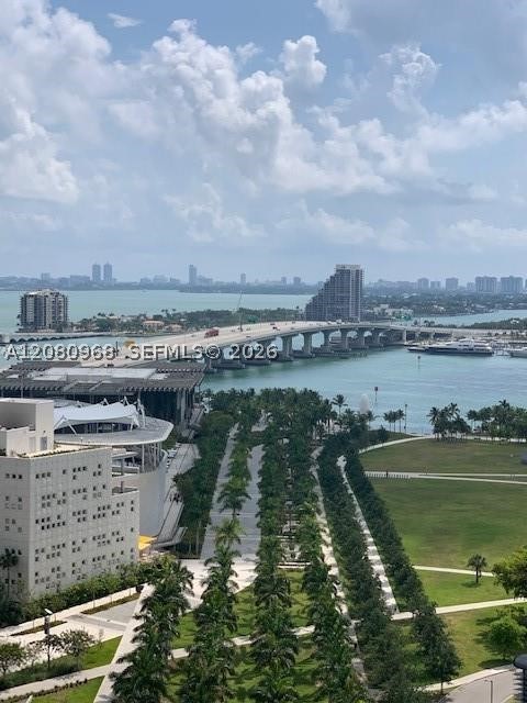 900 Biscayne Blvd #2112, Miami FL 33132