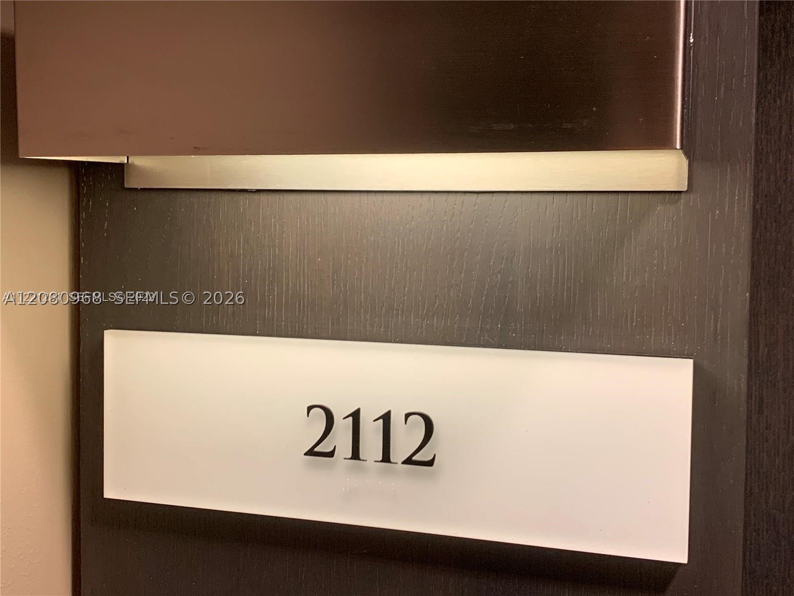 900 Biscayne Blvd #2112, Miami FL 33132