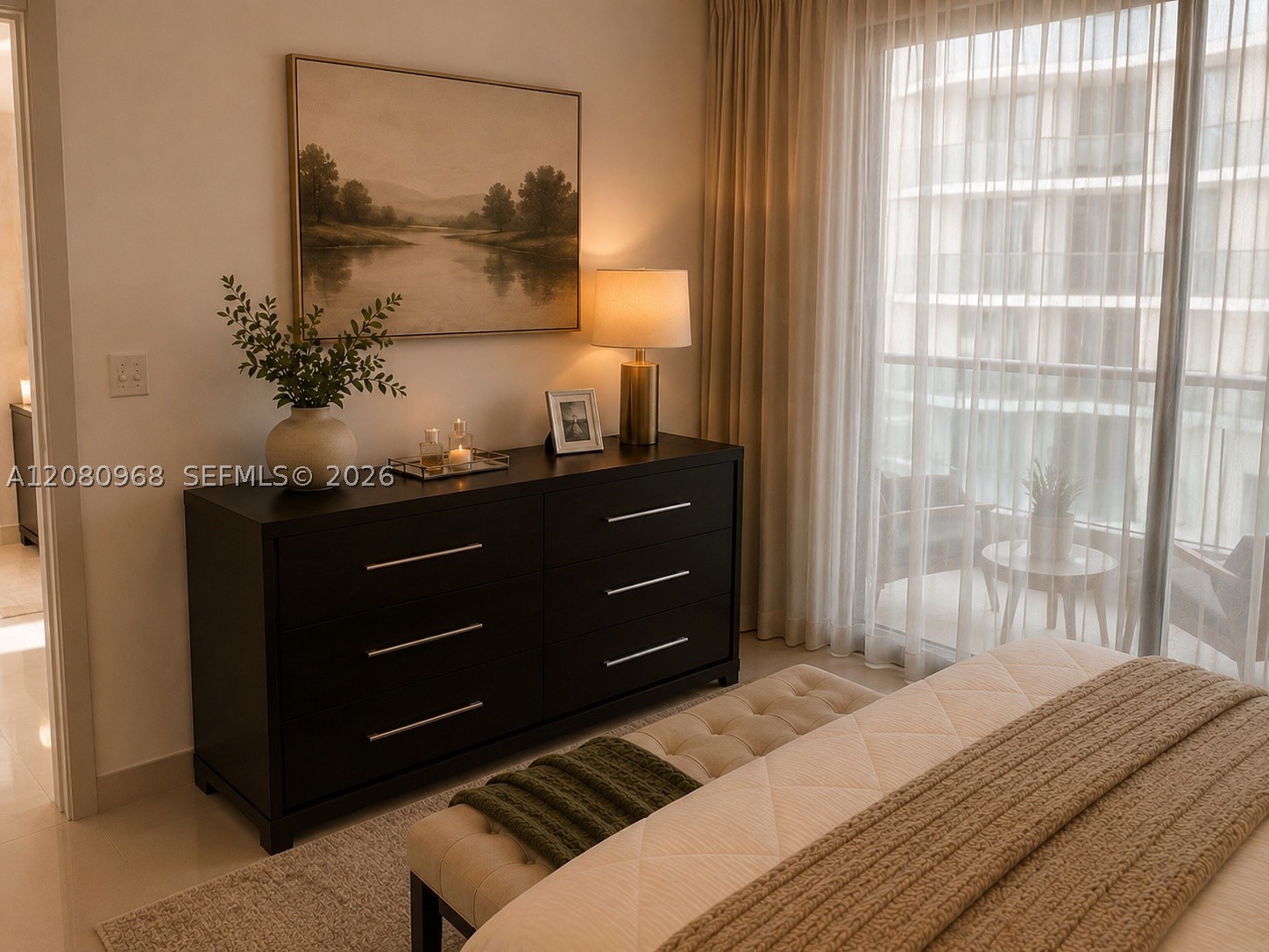 900 Biscayne Blvd #2112, Miami FL 33132