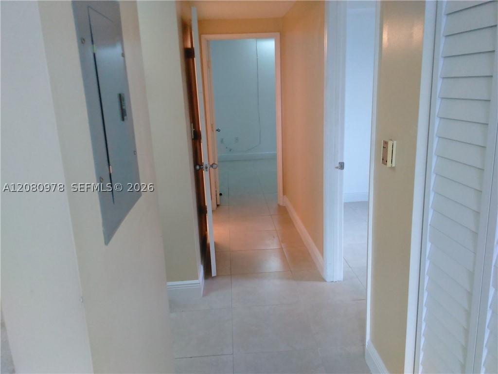 5091 NW 7 ST #402, Miami FL 33126