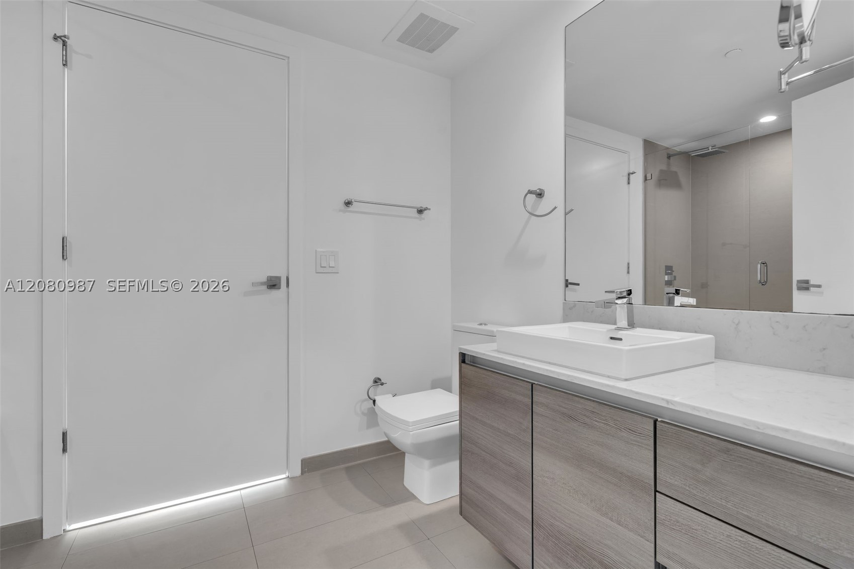 1080 Brickell Ave #3801, Miami FL 33131