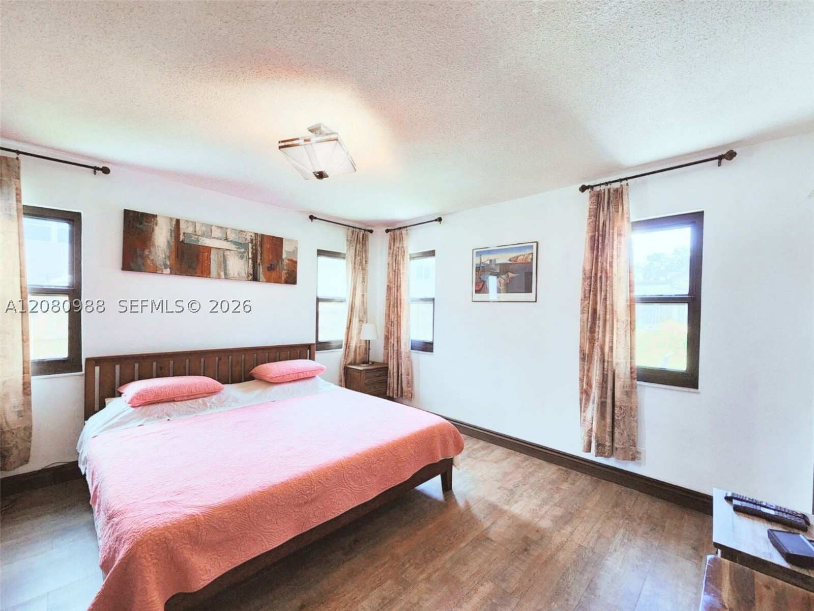 635 NE 3rd St, Dania Beach FL 33004