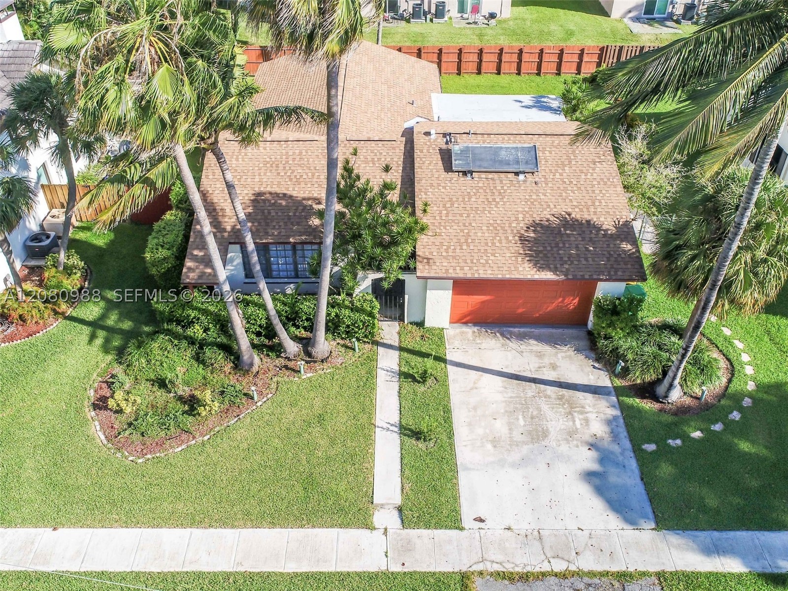 635 NE 3rd St, Dania Beach FL 33004