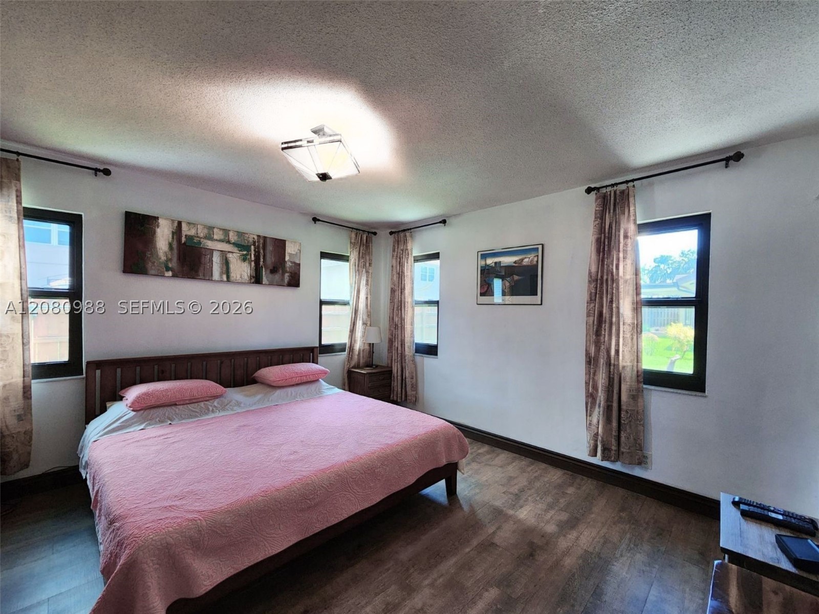 635 NE 3rd St, Dania Beach FL 33004