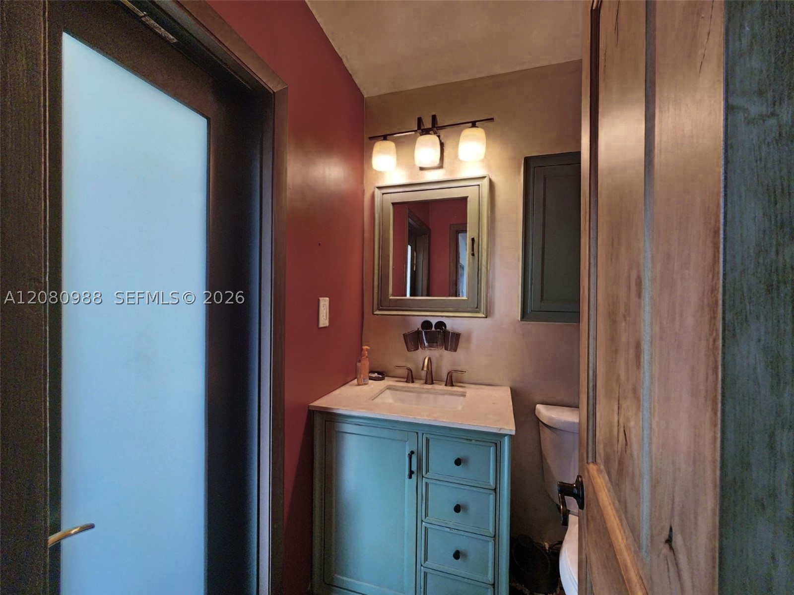 635 NE 3rd St, Dania Beach FL 33004